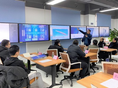 信息技術研發新突破 智能系統助力產業升級